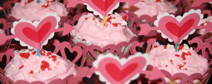 Nederland viert Valentijn minder vaak met gebak dan België